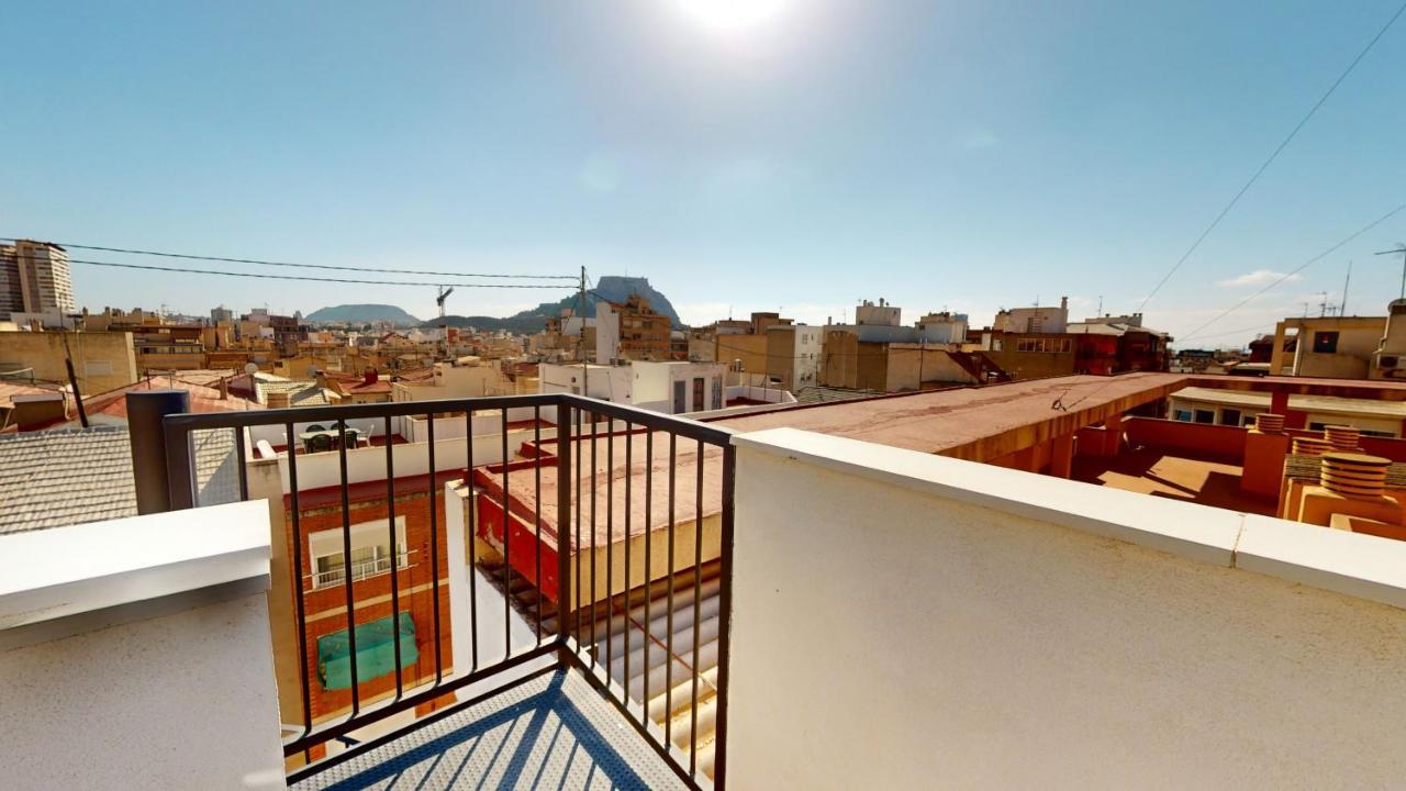 Alicante Colorful Penthouse Center 5Cアパートメント エクステリア 写真